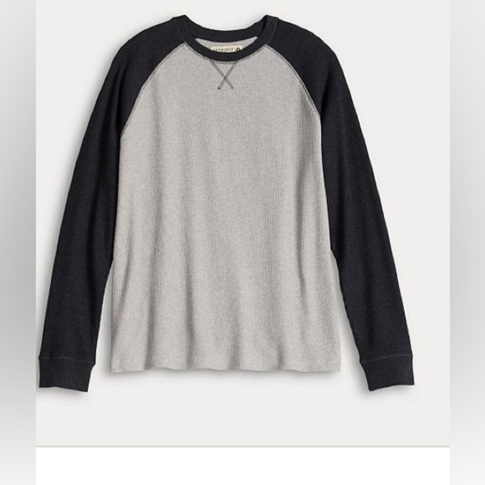 NWT Sonoma Thermal Black and Gray Long Sleeve Tee